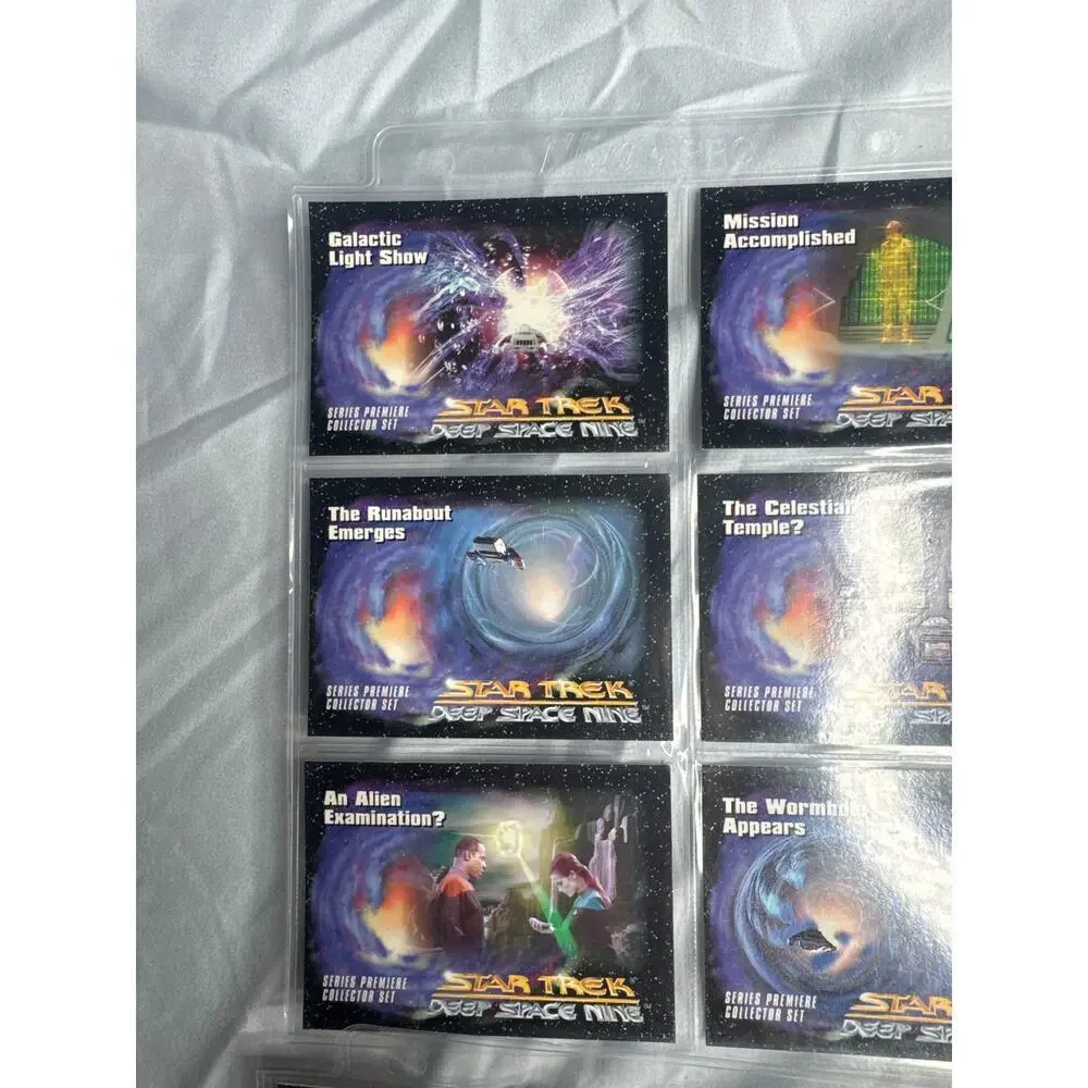 Star-trek cards lot of  18